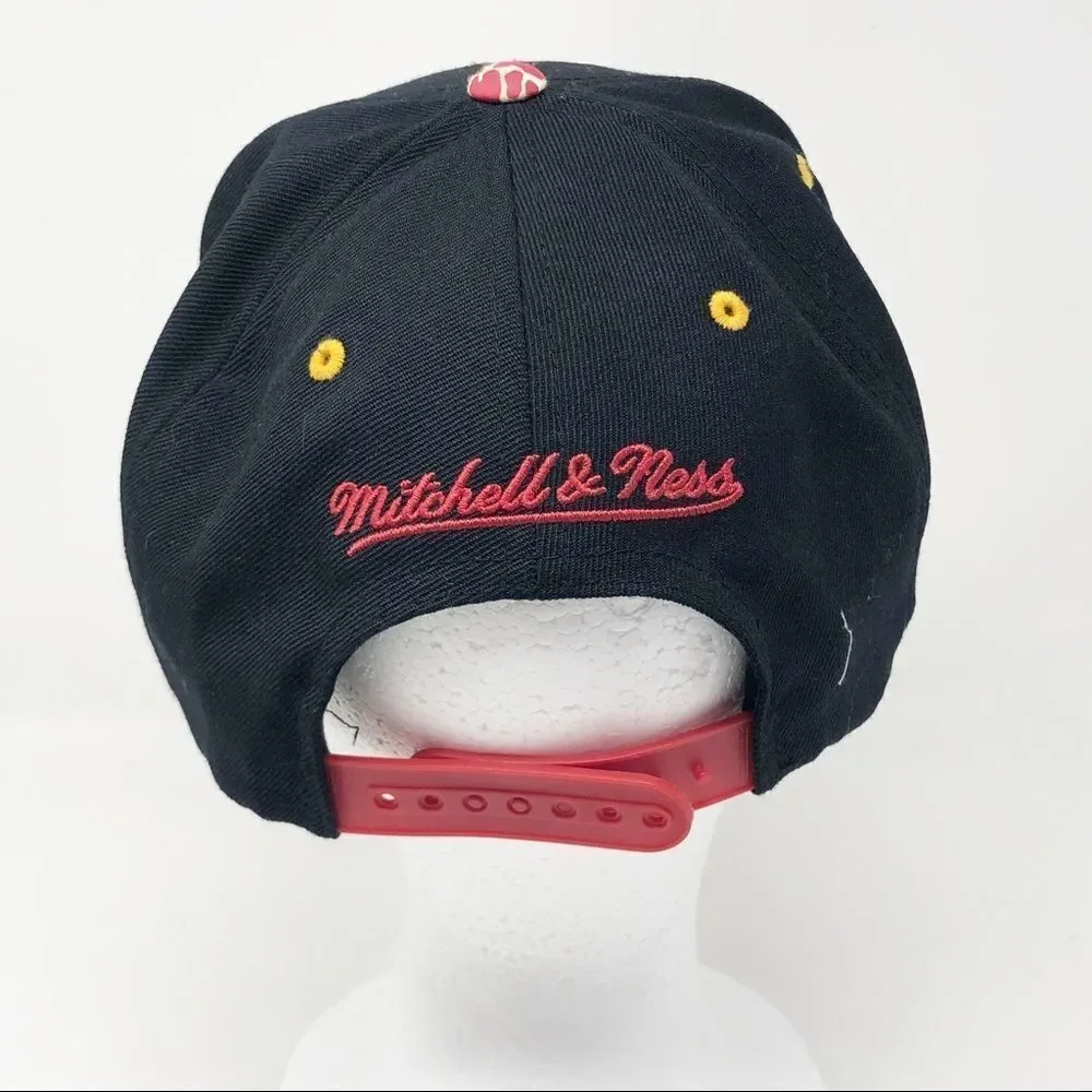 MIAMI HEAT Mitchell & Ness Hardwood Classics NBA Baseball Hat Cap